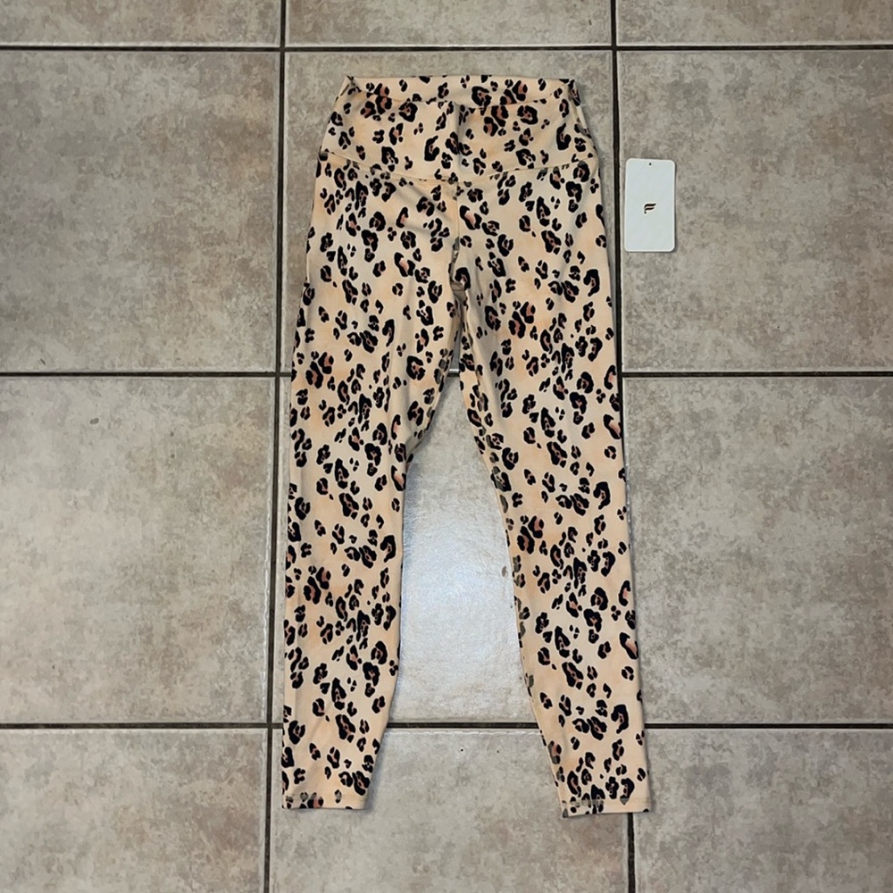 Fabletics animal print yoga pants leggings size small